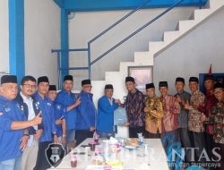 Antarkan Formulir Pendaftaran Bakal Calon Walikota Payakumbuh, Joni Hendri Didampingi Tokoh Masyarakat Hingga Niniak Mamak Koto Nan Godang