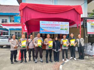 Polresta Pekanbaru dan Bulog Gelar Gerakan Pangan Murah 