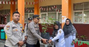 Polsek Senapelan Gelar Sosialisasi Green Policing di SDN 20 Pekanbaru