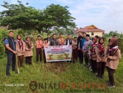 Polres Kuansing Edukasi Green Policing Usia Dini dan Penanaman Pohon di MTs Baiturahman Beringin Taluk