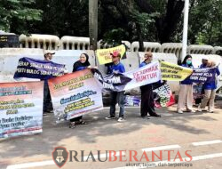 Peternak Ayam Desak Pemerintah Turunkan Harga Pakan dan DOC