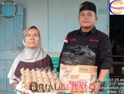 Dari Media untuk Masyarakat, Khabarterkini.co Salurkan Paket Sembako