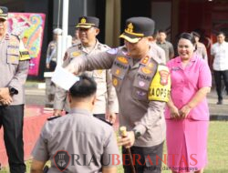 Kapolres Kuansing Pimpin Upacara Kenaikan Pangkat 58 Personel Periode 1 Januari 2026