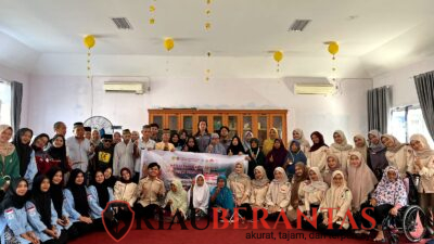 Gandeng Empat HIMA, BEM FMIPAKES UMRI Gelar Baksos dan Cek Kesehatan di Panti Jompo