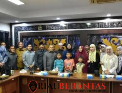 Sepakat Damai, Komisi III DPRD Pekanbaru Mediasi Dugaan Kekerasan Murid di SDN 181