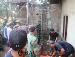 Hadir di Tengah Rakyat, Kodim 0603/Lebak Bantu Warga Bangun MCK Musala