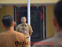 Kaban Kesbangpol Riau Ingatkan ASN Waspadai Asap dan Tetap Optimal Layani Masyarakat