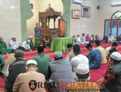 Menjemput Fajar dengan Kebersamaan, Kasdam XIX/Tuanku Tambusai Bersama TNI-Polri Sholat Subuh di Pekanbaru