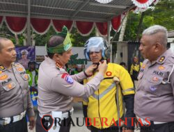 Dari Helm SNI hingga Bibit Pohon, Polantas Karib Tebar Berkah Bersama Ojol Pekanbaru