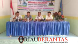 Kawal Pembangunan Desa, Babinsa Koramil 02/TL Hadiri Musdes Air Hitam Dorong Perencanaan Aspiratif