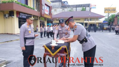 Kapolresta Pekanbaru Pimpin Pelantikan Kabag Ren dan Sertijab Kasat Samapta Serta Kapolsek Kulim