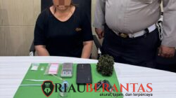 Sabu Disembunyikan di Ikat Rambut, Dua Warga Binawidya Ditangkap Polisi