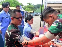 HUT ke-81 TNI, Lanud Roesmin Nurjadin Gelar Bazar dan Pasar Murah