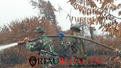 Kodam XIX/Tuanku Tambusai Intensifkan Pemadaman Karhutla di Sejumlah Wilayah Riau