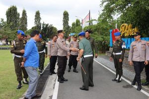 Memperkuat Rasa Kekeluargaan Dan Sinergitas TNI/Polri, Dandenpom 1/4 Padang Kunjungi Mapolres Payakumbuh