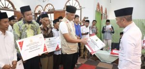 Ganjar Pranowo, Memulai Transisi Energi Lewat LPTS Rooftop di Pesantren