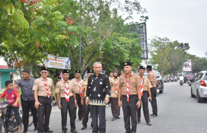 Kamsol Lepas Pawai Pramuka Dalam Rangka Lomba Tingkat Kwarcab Kampar Riau Berantas Portal